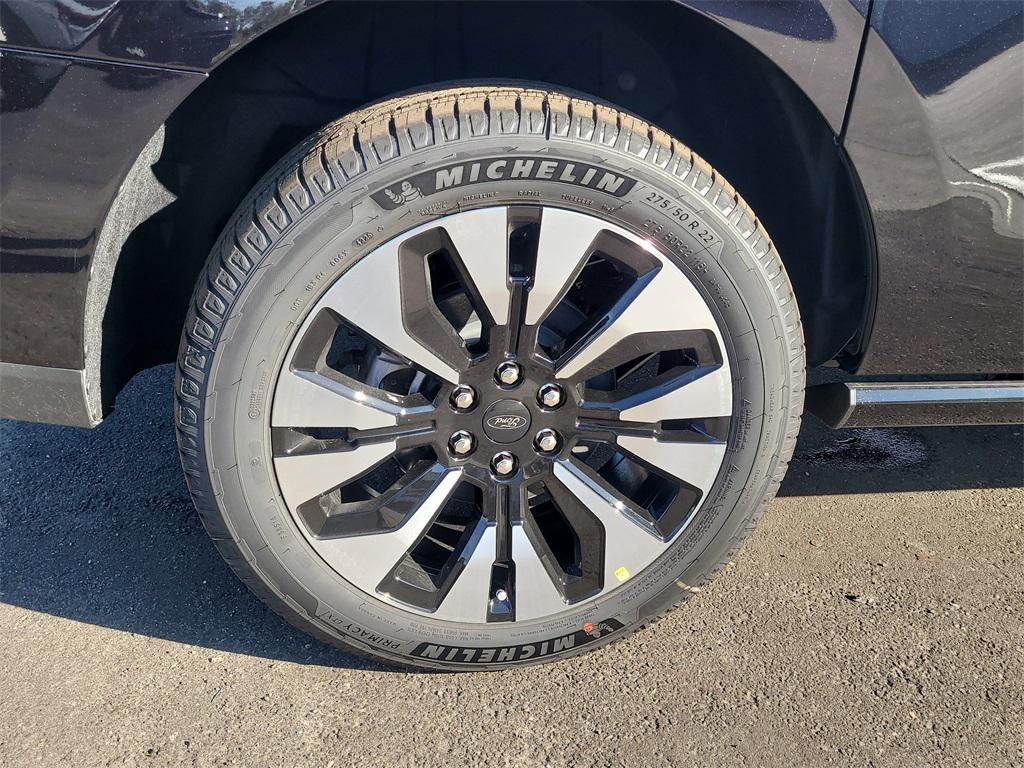 new 2025 Ford Expedition Max car, priced at $83,471