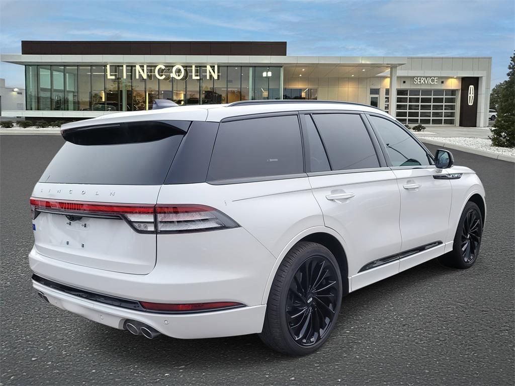 used 2025 Lincoln Aviator car, priced at $59,499