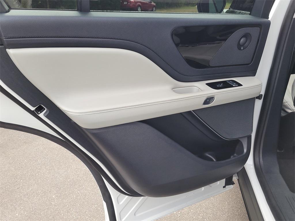 used 2025 Lincoln Aviator car, priced at $59,499