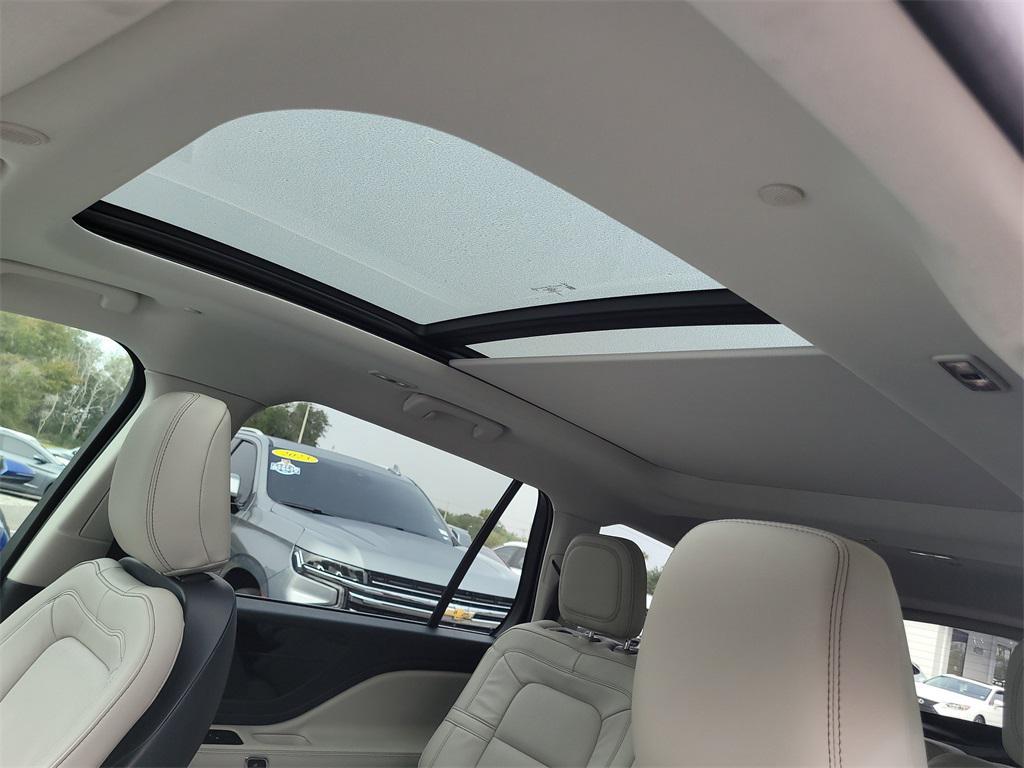 used 2025 Lincoln Aviator car, priced at $59,499