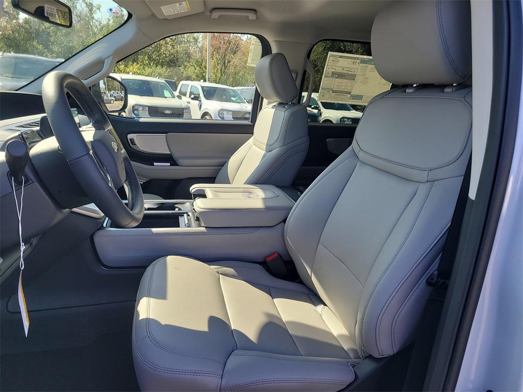 new 2026 Ford Expedition car, priced at $68,958