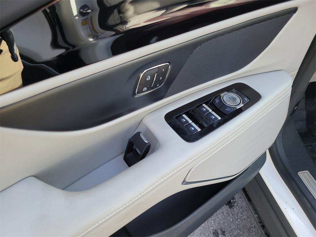 new 2026 Lincoln Nautilus car, priced at $52,990