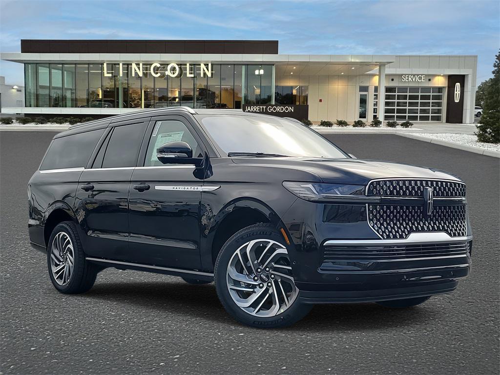 new 2025 Lincoln Navigator car, priced at $97,749