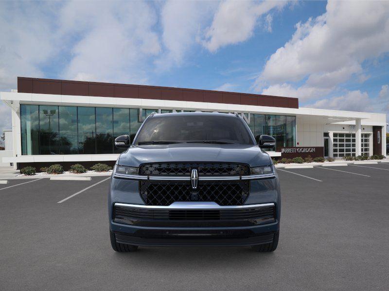new 2026 Lincoln Navigator car, priced at $104,774