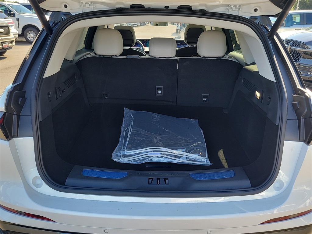 new 2026 Lincoln Nautilus car, priced at $69,445