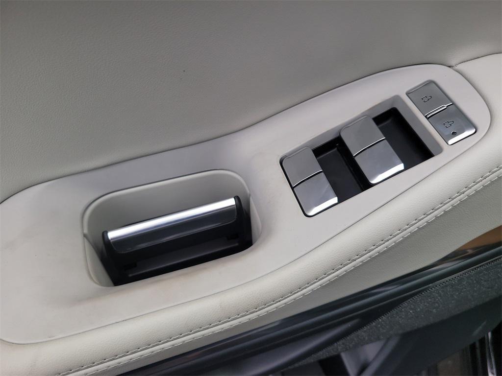 new 2025 Lincoln Navigator car, priced at $92,793