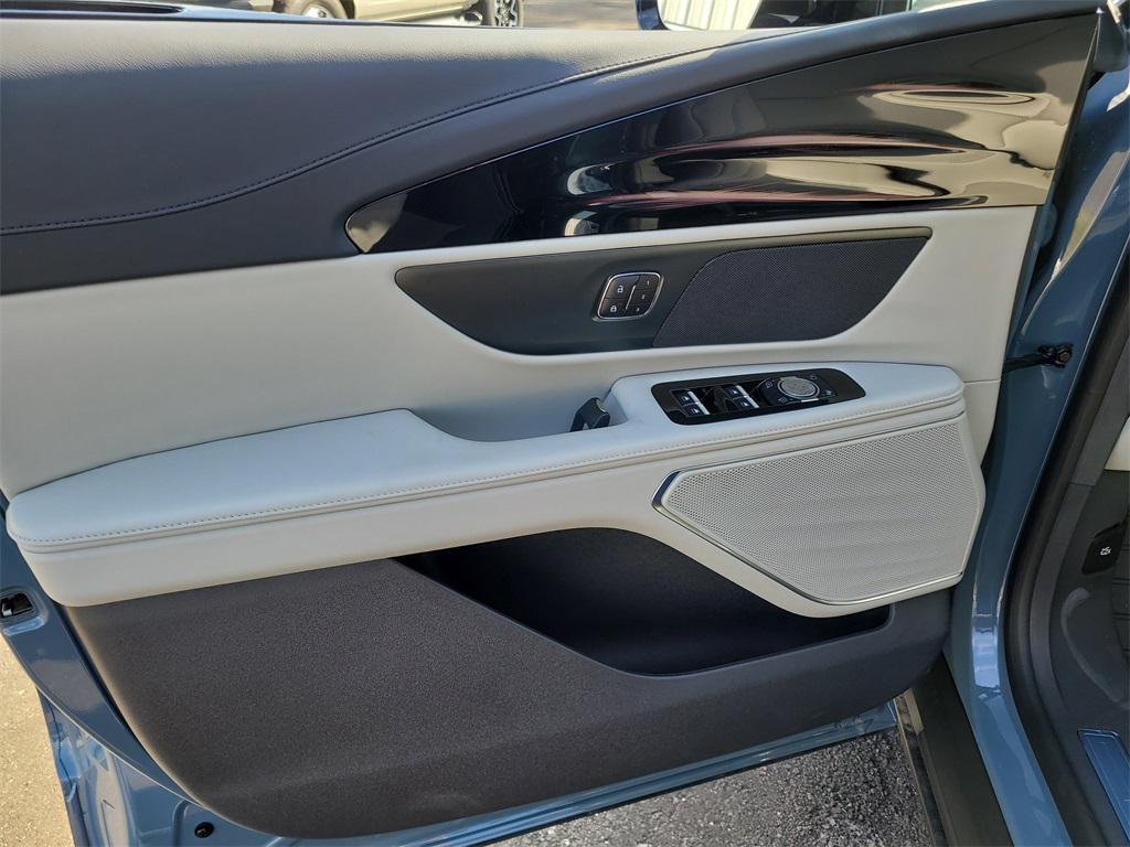 new 2026 Lincoln Nautilus car, priced at $52,794