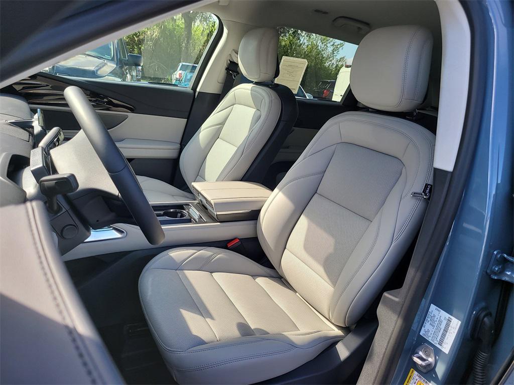 new 2026 Lincoln Nautilus car, priced at $52,794