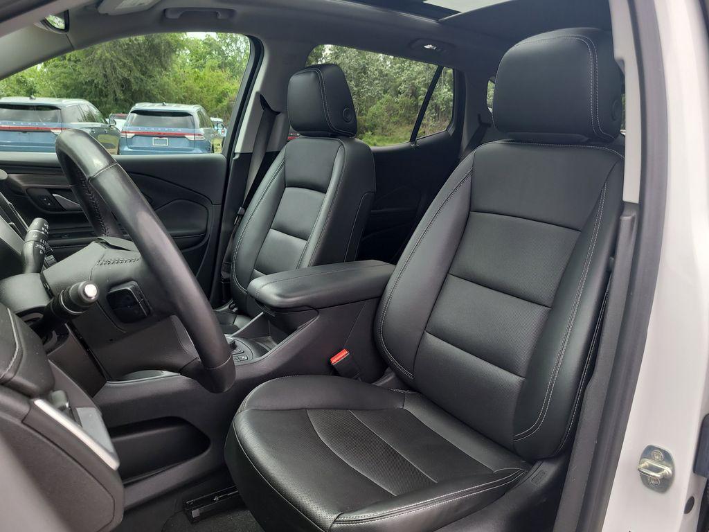 used 2022 GMC Terrain car, priced at $25,319
