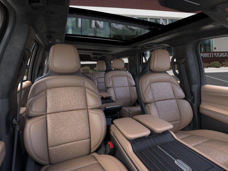 new 2026 Lincoln Navigator car, priced at $129,165