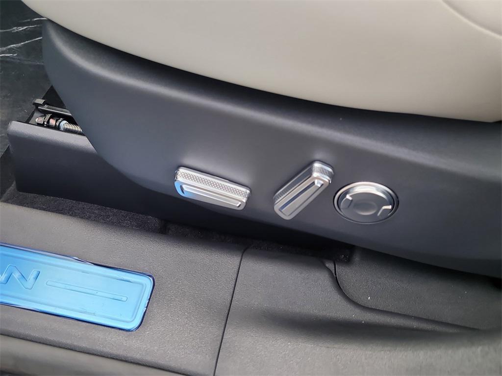 new 2026 Lincoln Nautilus car, priced at $54,070