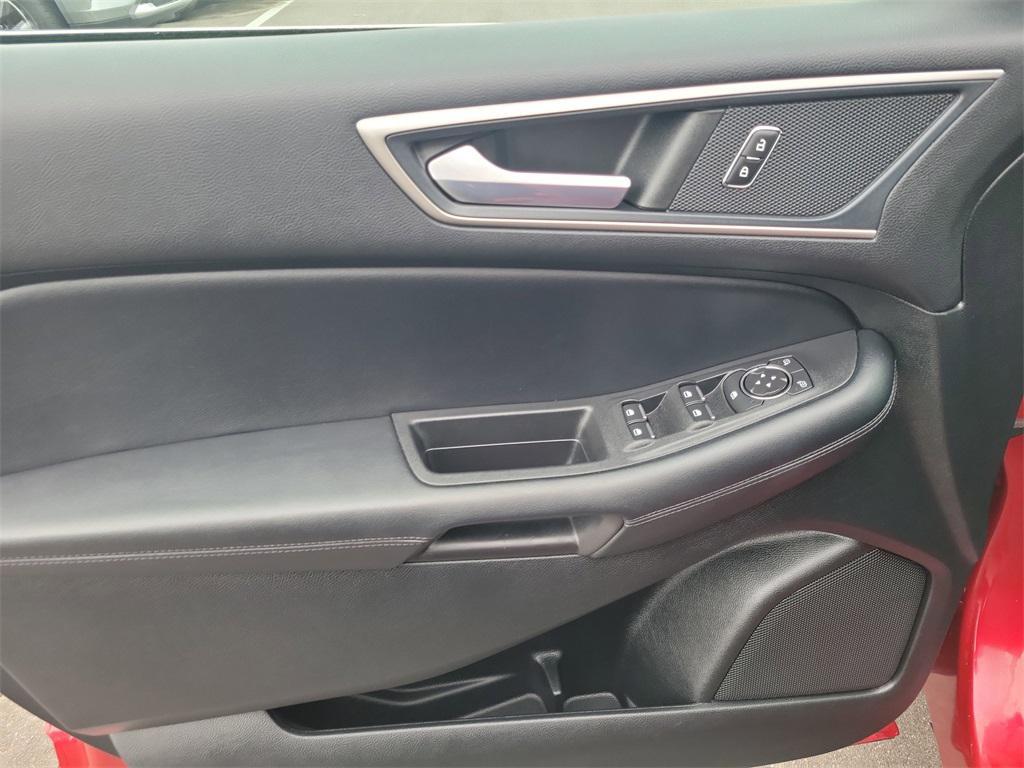 used 2022 Ford Edge car, priced at $23,995