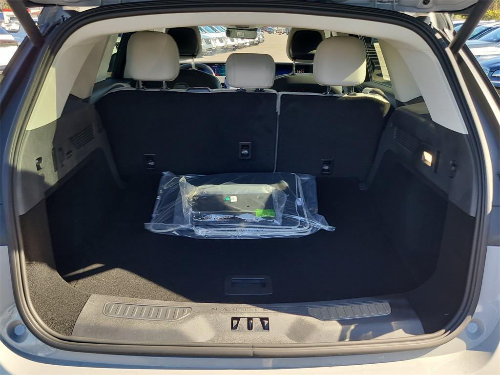 new 2026 Lincoln Nautilus car, priced at $69,723