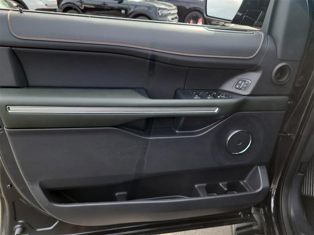 used 2024 Ford Expedition car, priced at $63,487