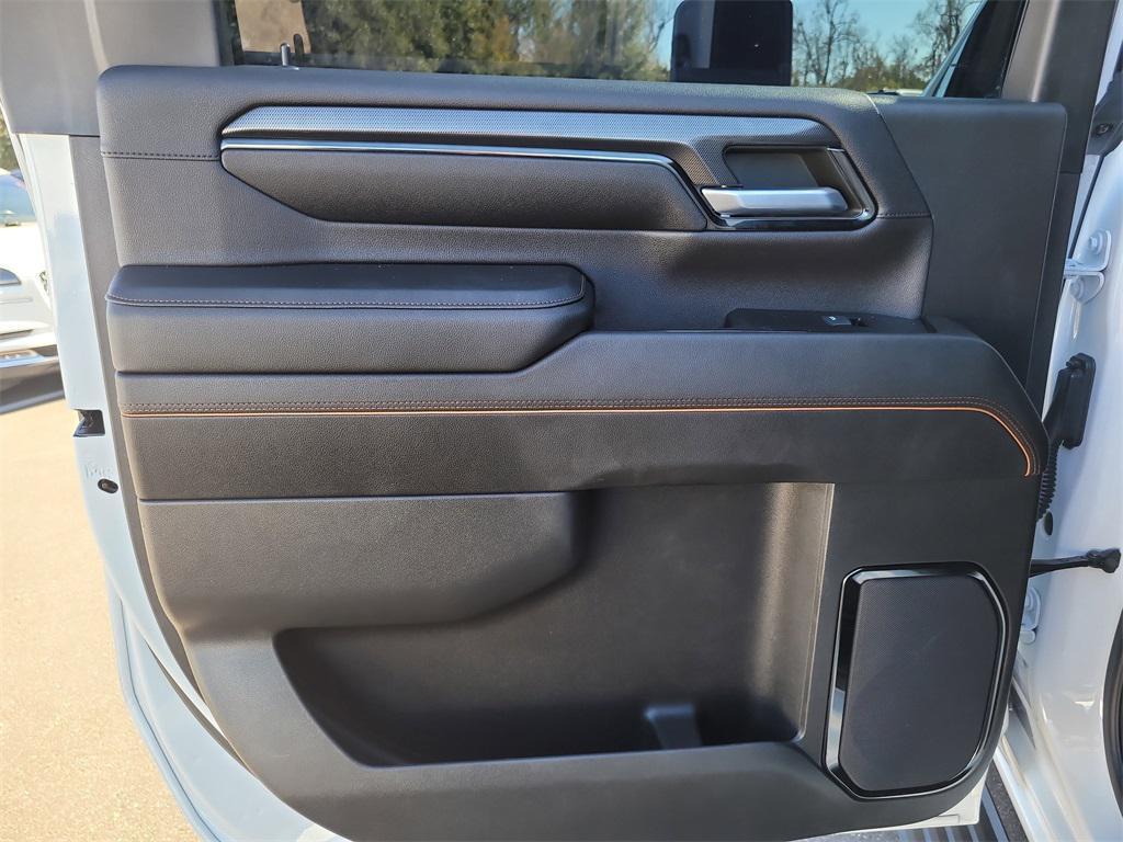 used 2024 GMC Sierra 2500 car, priced at $67,800