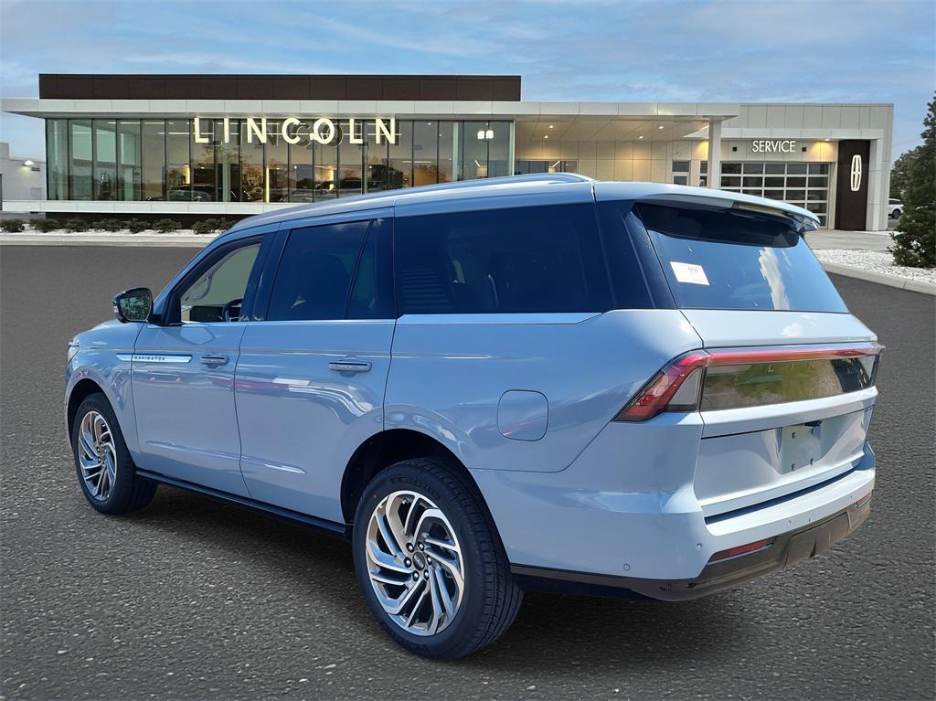 new 2025 Lincoln Navigator car, priced at $89,845