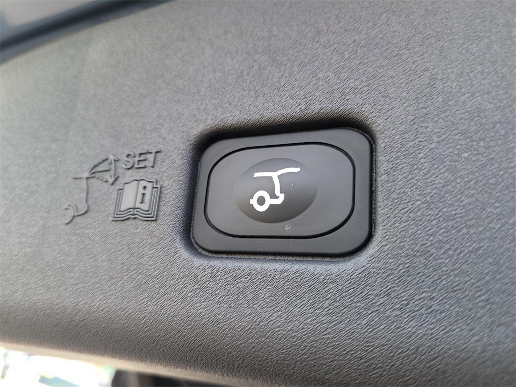 new 2026 Lincoln Nautilus car, priced at $57,670