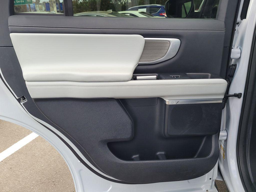 used 2025 Ford Expedition car, priced at $69,300