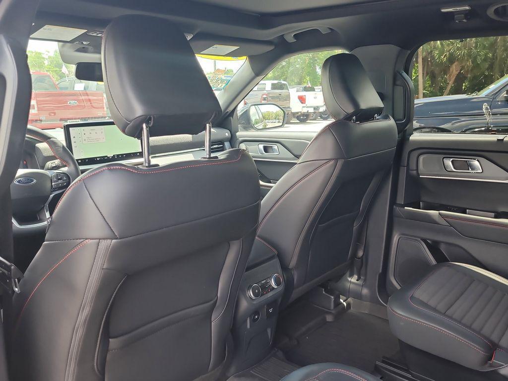 used 2025 Ford Explorer car, priced at $36,600