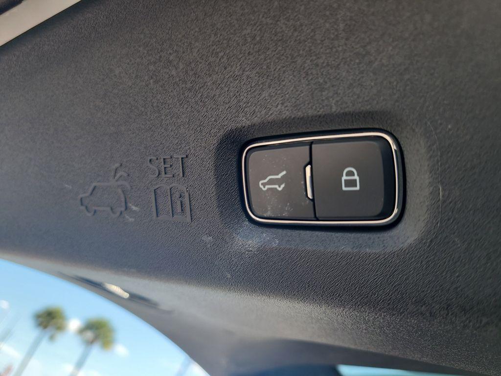 used 2025 Ford Expedition Max car, priced at $55,277
