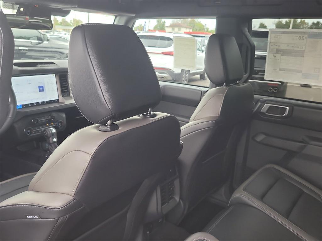 new 2025 Ford Bronco car, priced at $44,601