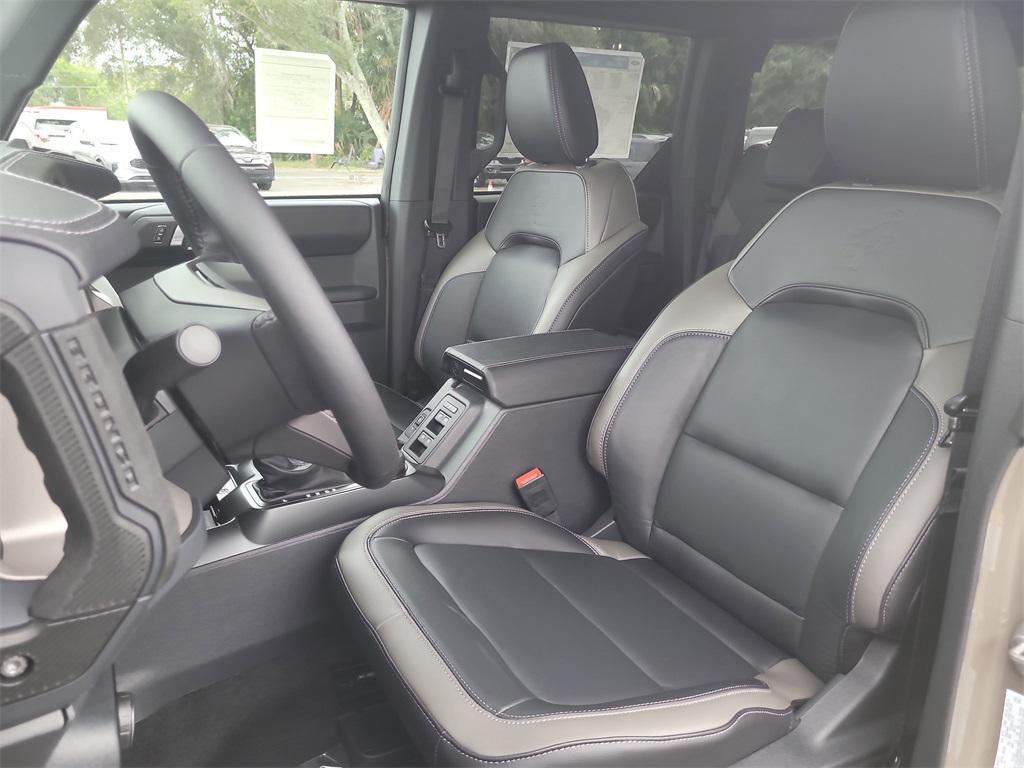 new 2025 Ford Bronco car, priced at $44,601