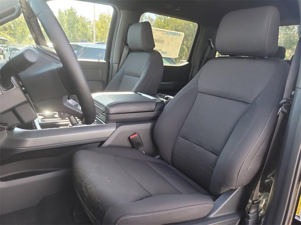 new 2025 Ford F-150 car, priced at $51,933