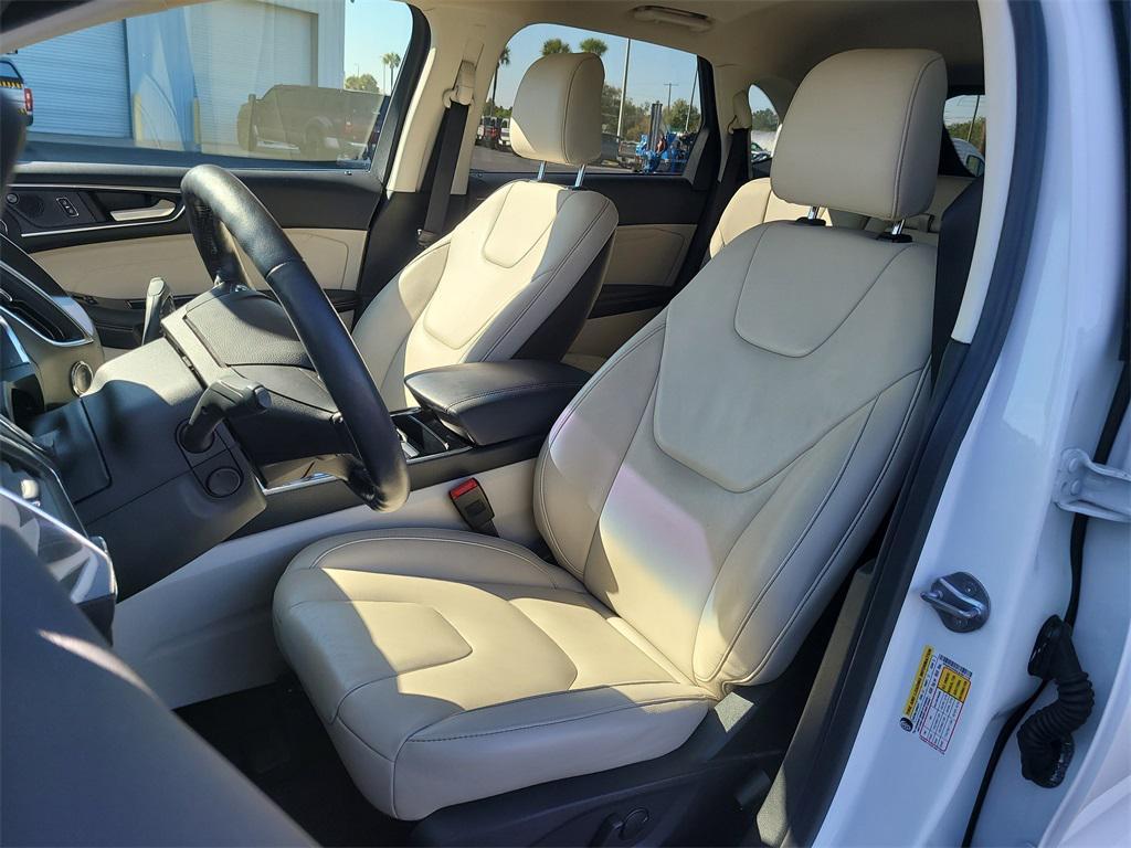 used 2020 Ford Edge car, priced at $19,284