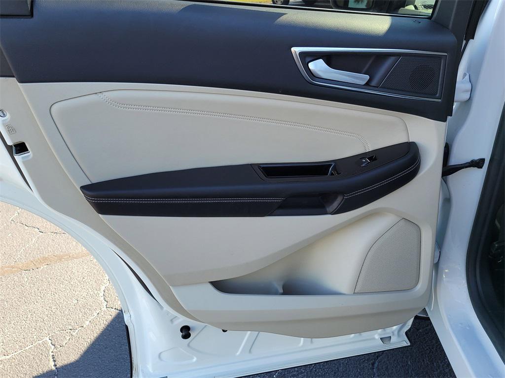 used 2020 Ford Edge car, priced at $19,284