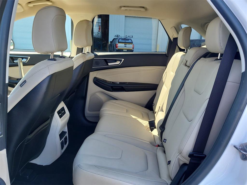 used 2020 Ford Edge car, priced at $19,284