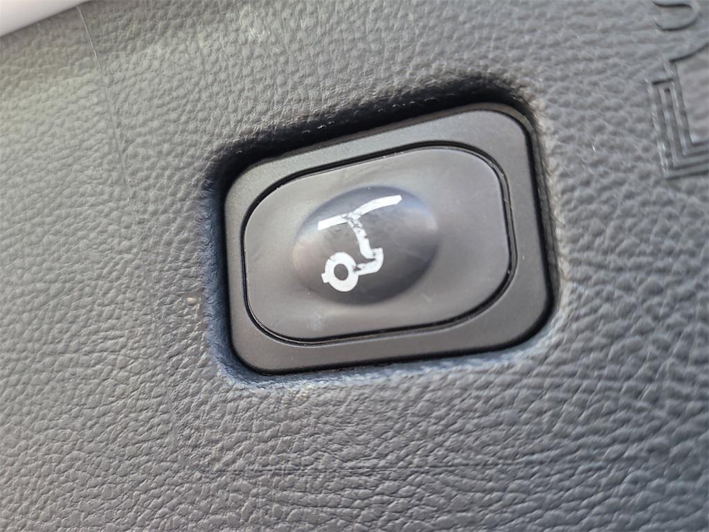 used 2020 Ford Edge car, priced at $19,284