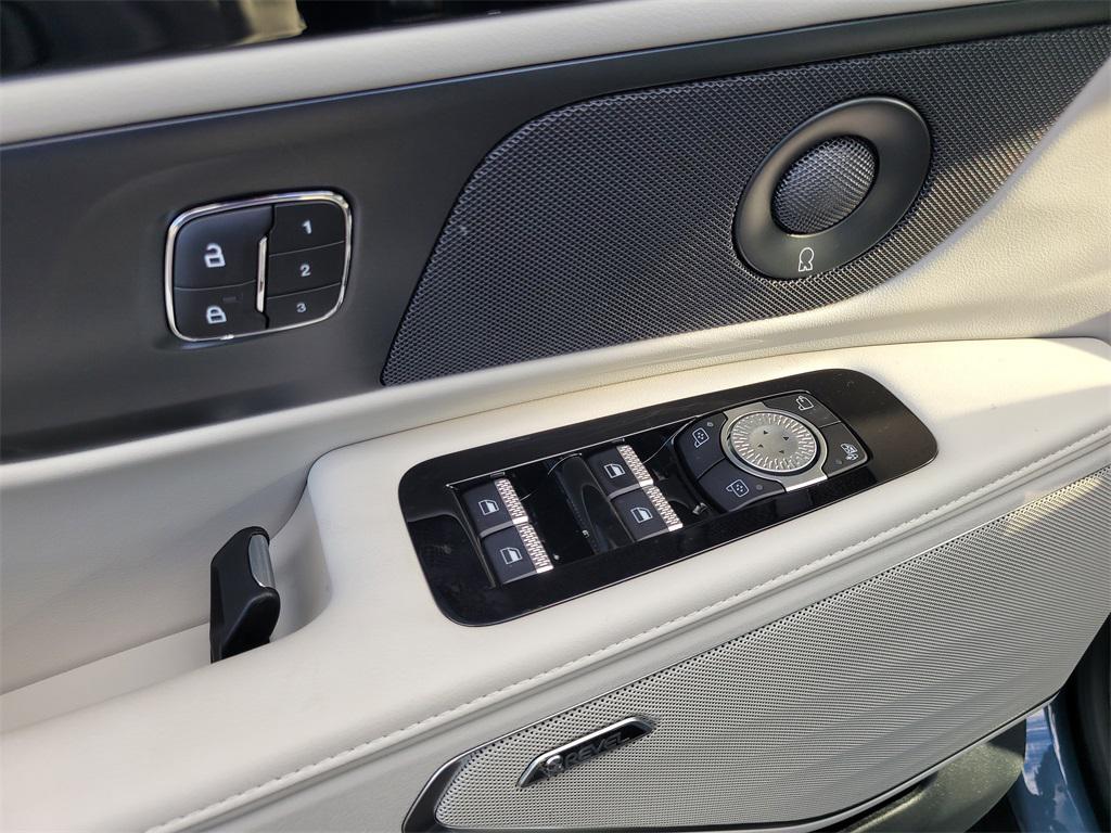 new 2026 Lincoln Nautilus car, priced at $54,387