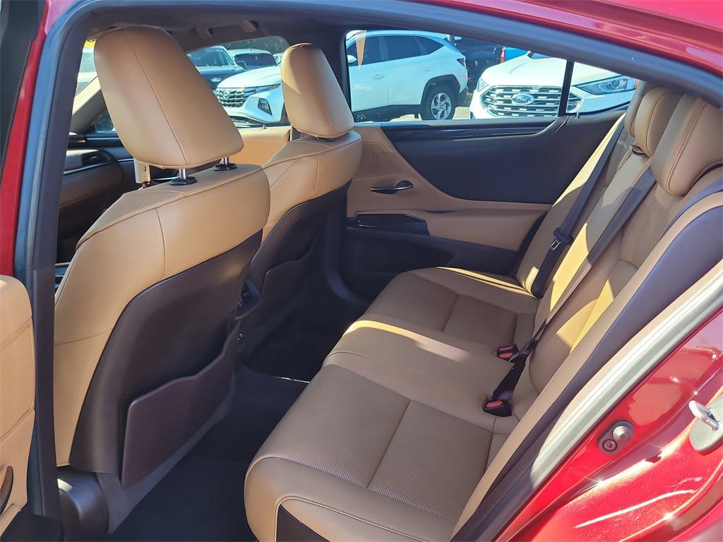 used 2020 Lexus ES 350 car, priced at $22,940