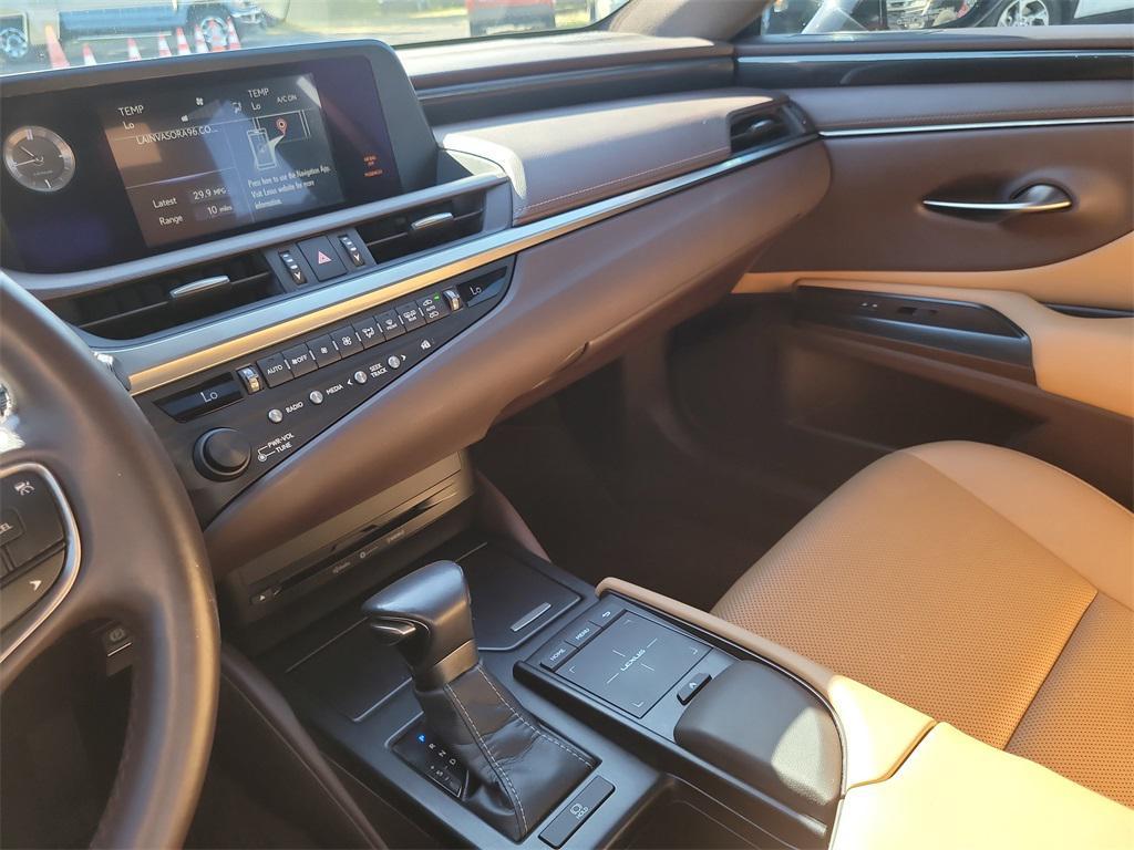 used 2020 Lexus ES 350 car, priced at $22,940