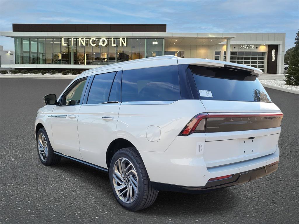 new 2025 Lincoln Navigator car, priced at $100,566