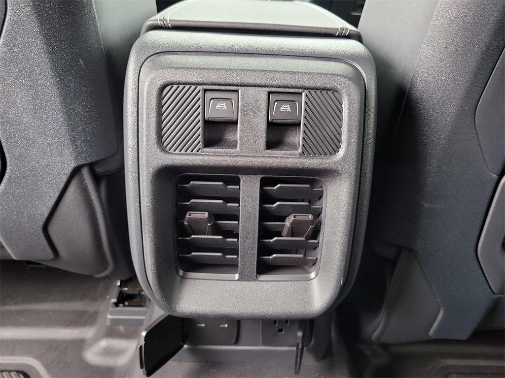 new 2025 Ford Bronco car, priced at $44,933