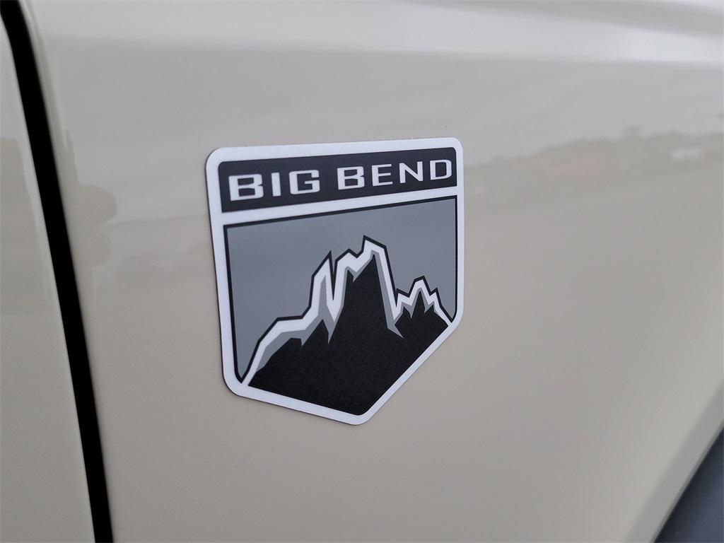 new 2025 Ford Bronco car, priced at $44,933