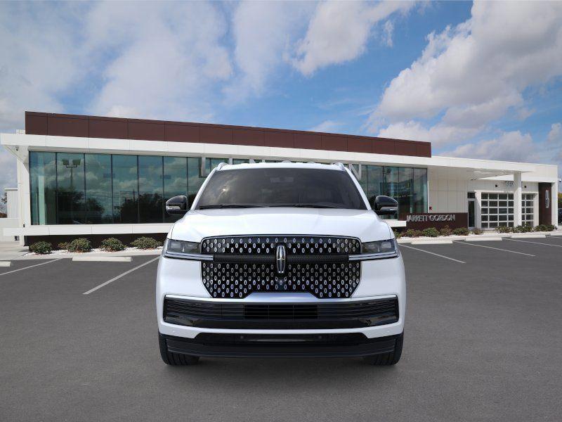new 2026 Lincoln Navigator car, priced at $95,640