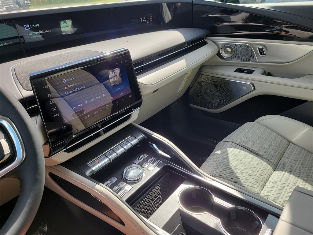 new 2026 Lincoln Nautilus car, priced at $65,701