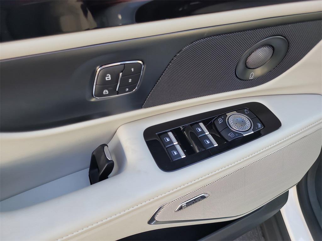 new 2026 Lincoln Nautilus car, priced at $55,222