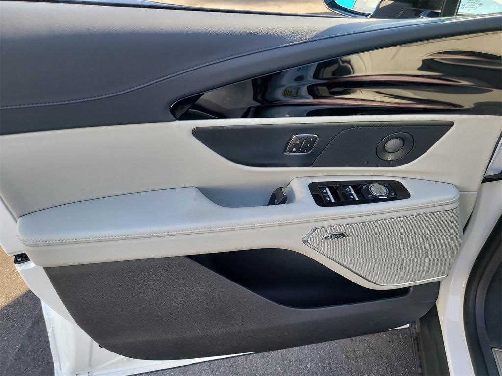 new 2026 Lincoln Nautilus car, priced at $55,222