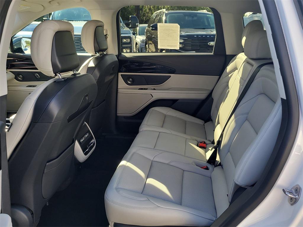 new 2026 Lincoln Nautilus car, priced at $55,222