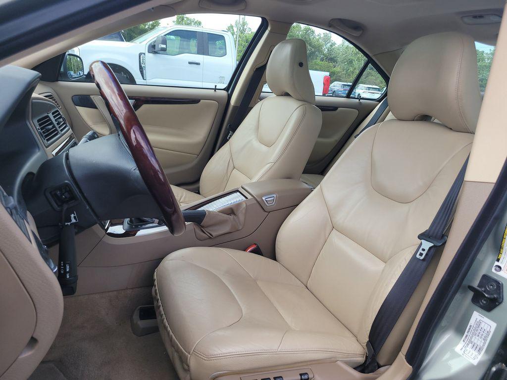 used 2006 Volvo S60 car, priced at $9,600