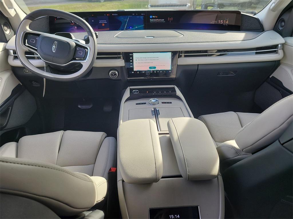 new 2026 Lincoln Navigator car, priced at $103,766