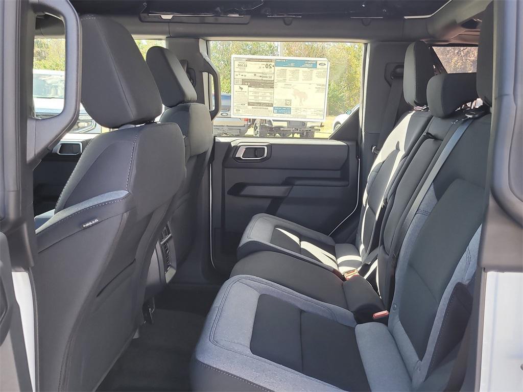 new 2025 Ford Bronco car, priced at $37,782