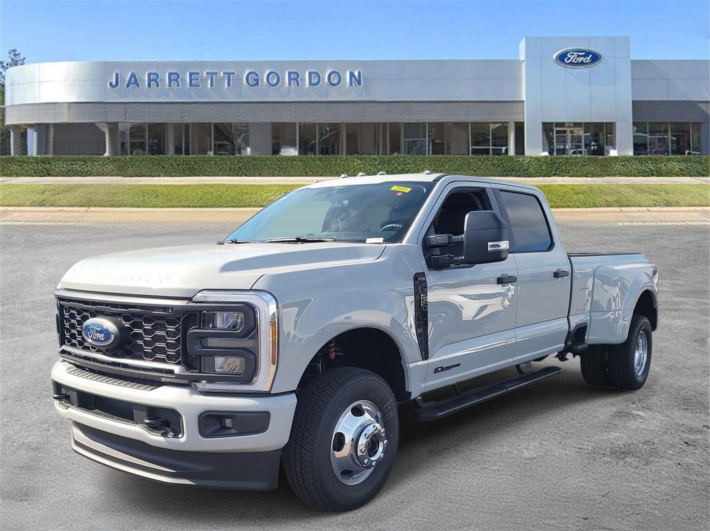 new 2026 Ford F-350 car, priced at $72,953