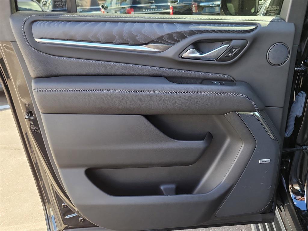 used 2024 GMC Yukon XL car, priced at $78,800