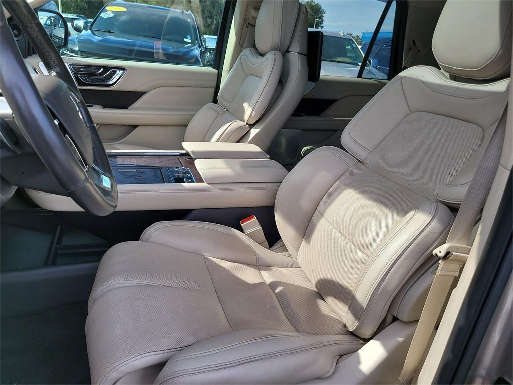 used 2019 Lincoln Navigator car, priced at $28,787