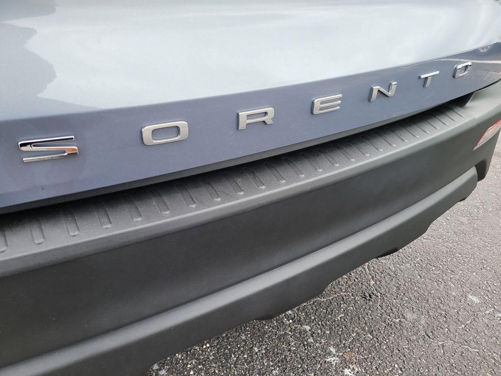 used 2021 Kia Sorento car, priced at $18,800