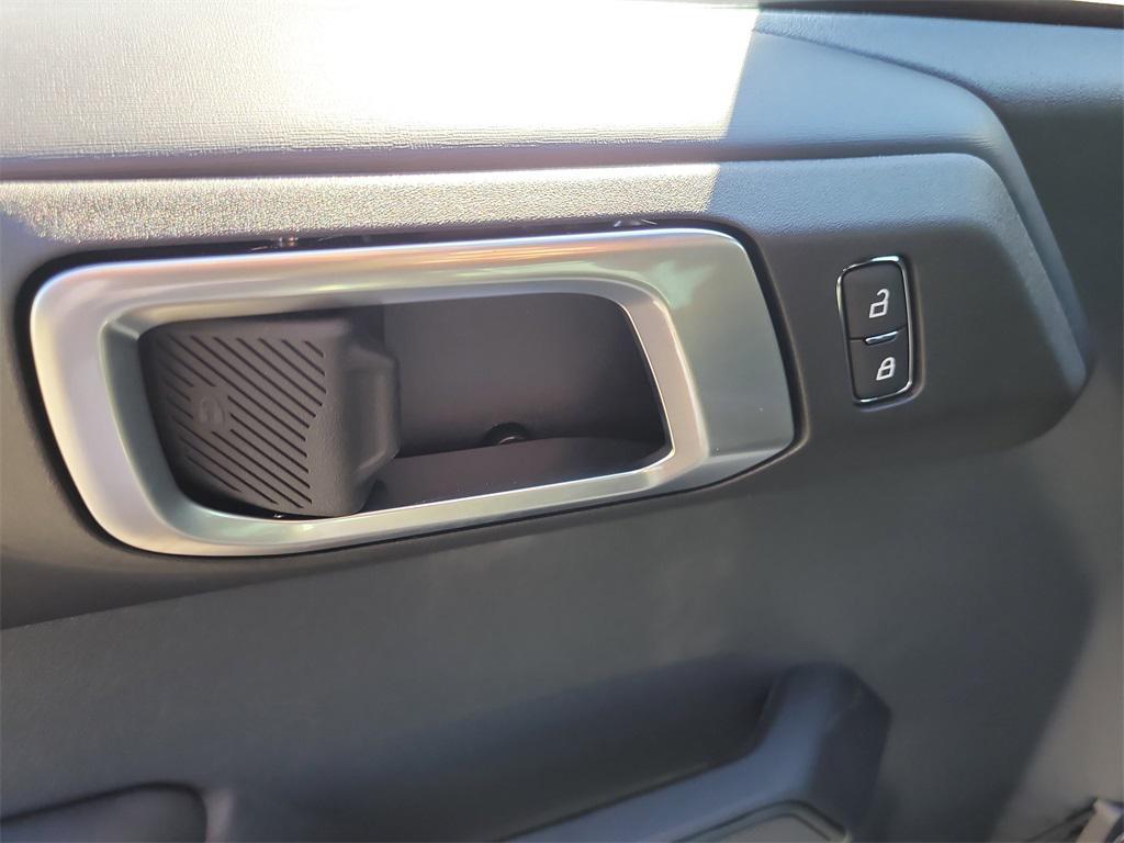 new 2025 Ford Bronco car, priced at $50,191